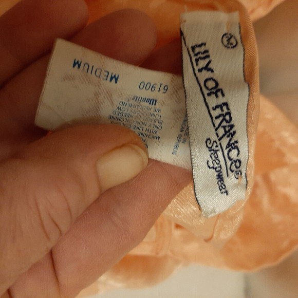 Vintage Lily of France Size Medium Long Animal Print Peach Nightgown Polyester - Picture 3 of 11